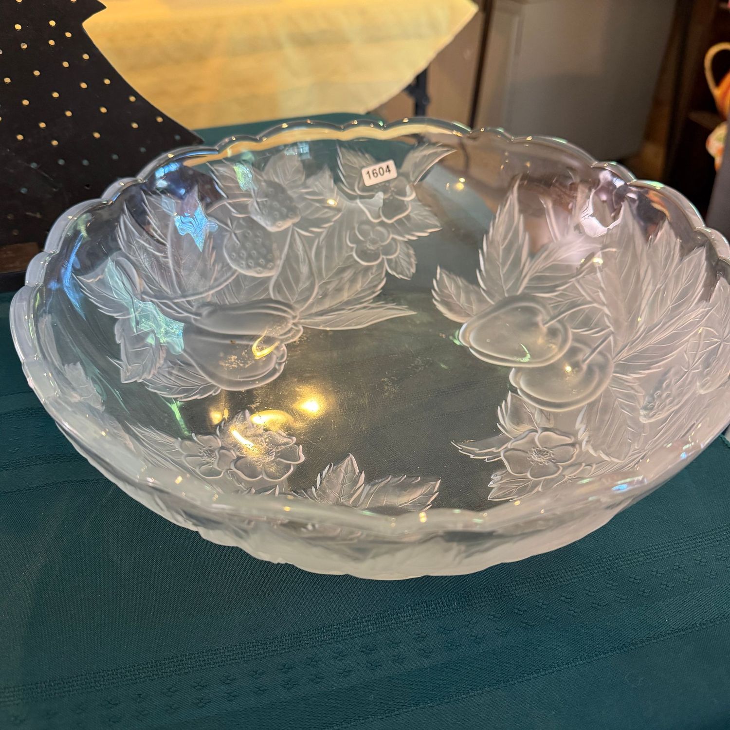 Mikasa fruit and berries frosted serving bowl 12 Mikasa fruit and berries frosted serving bowl 12", S1604