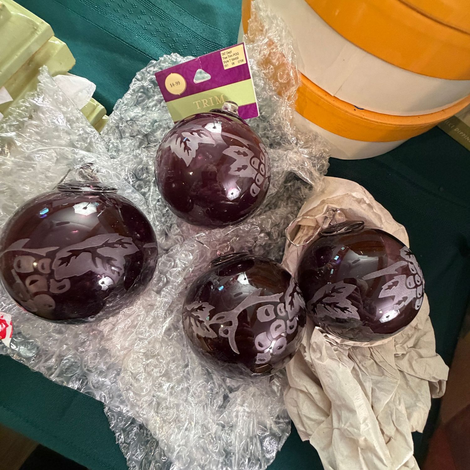 Amethyst etched glass bulbs with grapes pattern, 2.5", S1620