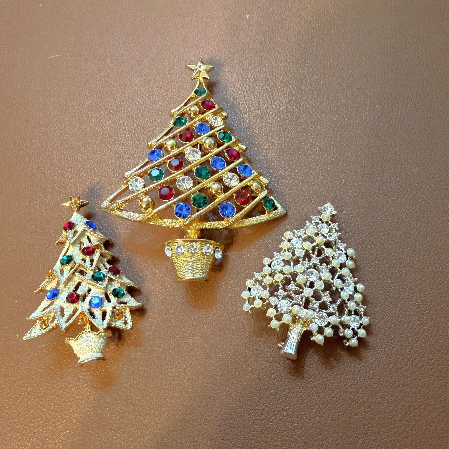 Jewelry Lot R0147, Eisenberg Ice Christmas tree brooches, the largest is 3 Jewelry Lot R0147, Eisenberg Ice Christmas tree brooches, the largest is 3"