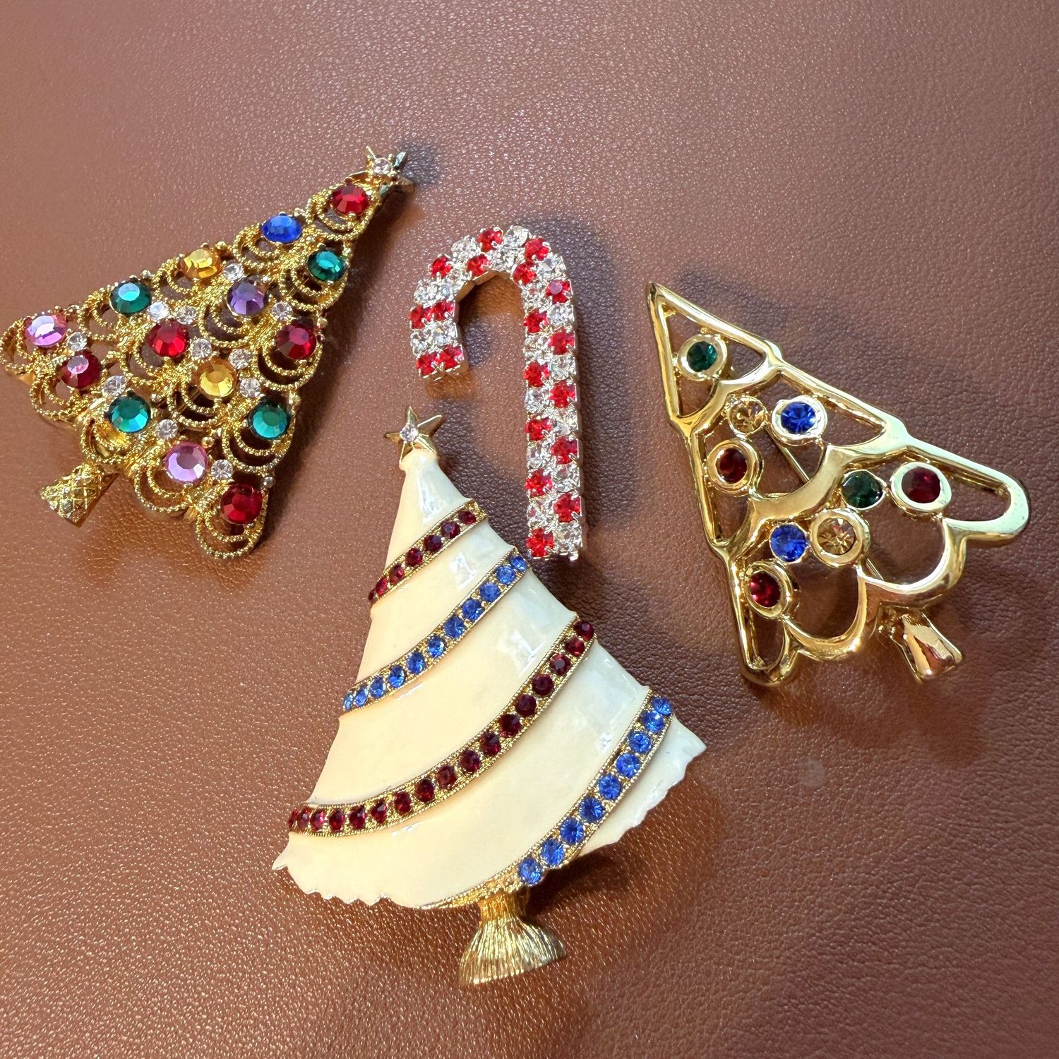 Jewelry Lot R0151 Four Eisenberg Ice brooches, Christmas trees and candy cane, up to 2 Jewelry Lot R0151 Four Eisenberg Ice brooches, Christmas trees and candy cane, up to 2"