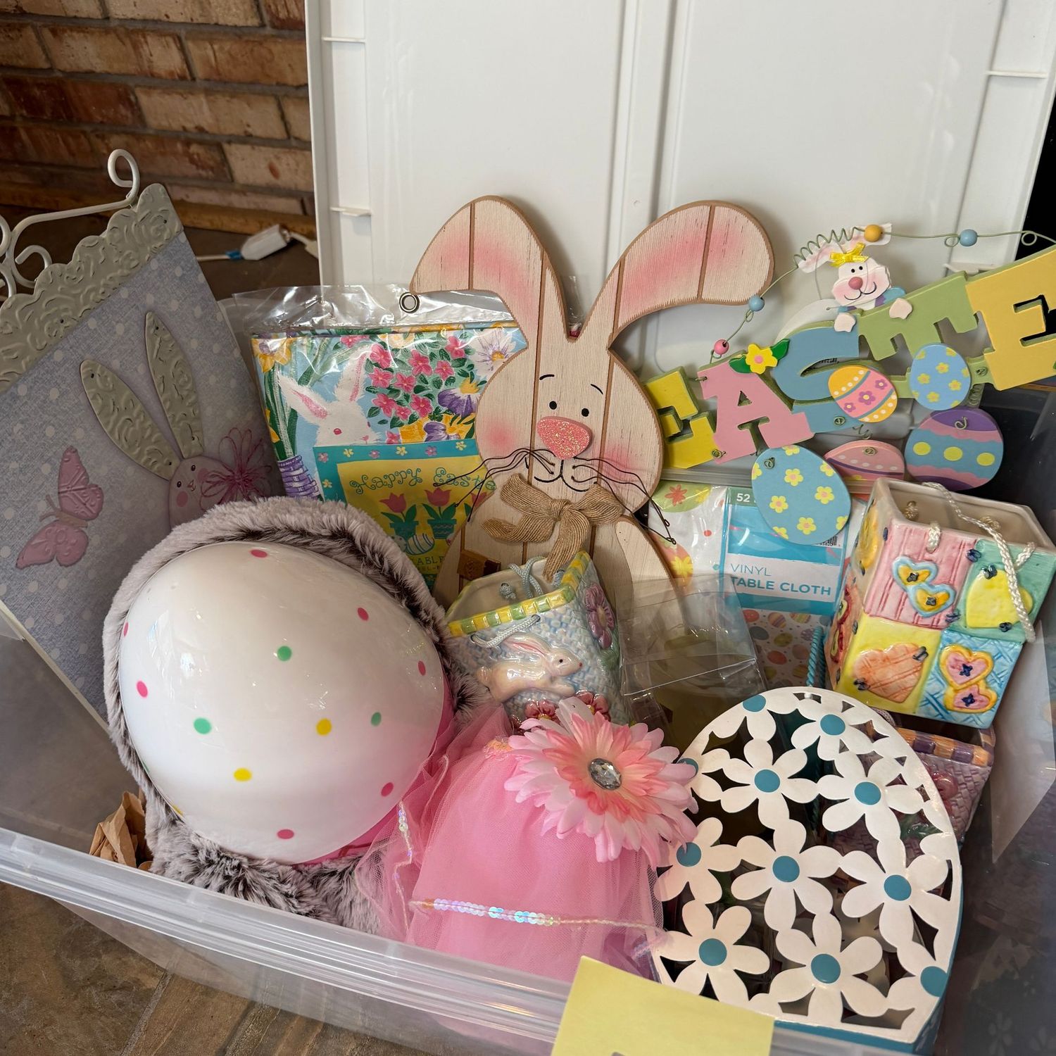 Large tote filled with Easter Decor, soft baskets, metal and wood rabbit signs, ceramic cube baskets, and more, S1674 Large tote filled with Easter Decor, soft baskets, metal and wood rabbit signs, ceramic cube baskets, and more, S1674