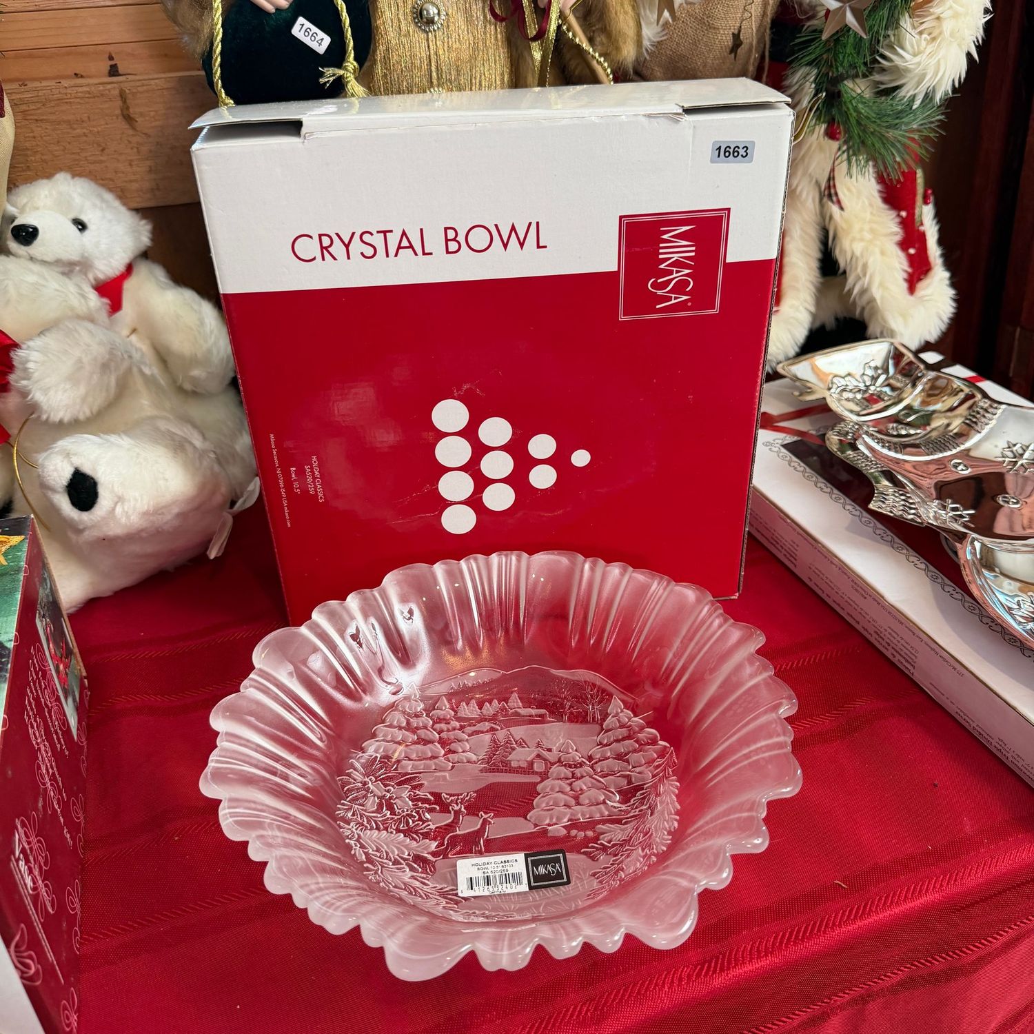 Mikasa Holiday Classics 10.5" frosted bowl, S1663