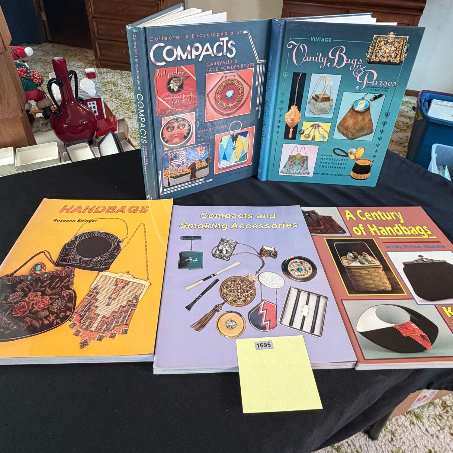 Group of books, hardback and paperback, compacts, handbags, purses, S1695 Group of books, hardback and paperback, compacts, handbags, purses, S1695