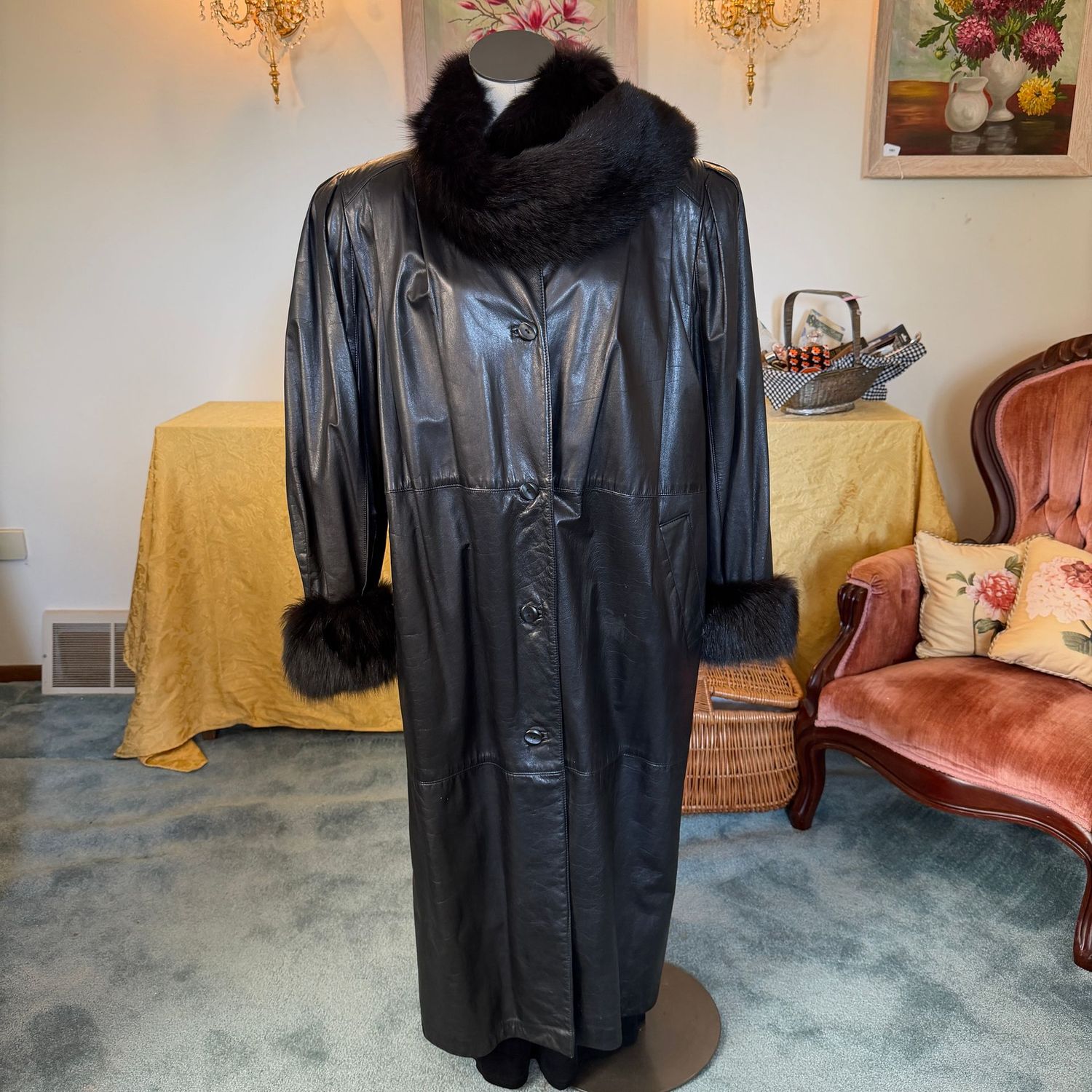 Dominic Bellissimo long leather coat, faux fur cuffs and wrap collar, shows size 8 on tag, overall in nice condition, needs minor leather wipe/conditioner, S1794 Dominic Bellissimo long leather coat, faux fur cuffs and wrap collar, shows size 8 on tag, overall in nice condition, needs minor leather wipe/conditioner, S1794