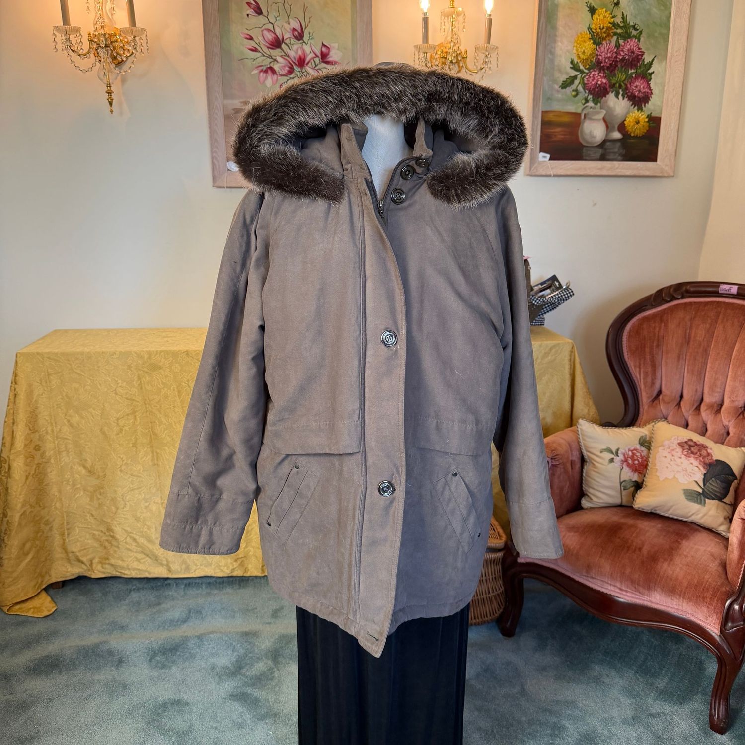 Hooded Forecaster of Boston, insulated jacket, needs minor cleaning, women's size XL, S1795 Hooded Forecaster of Boston, insulated jacket, needs minor cleaning, women's size XL, S1795