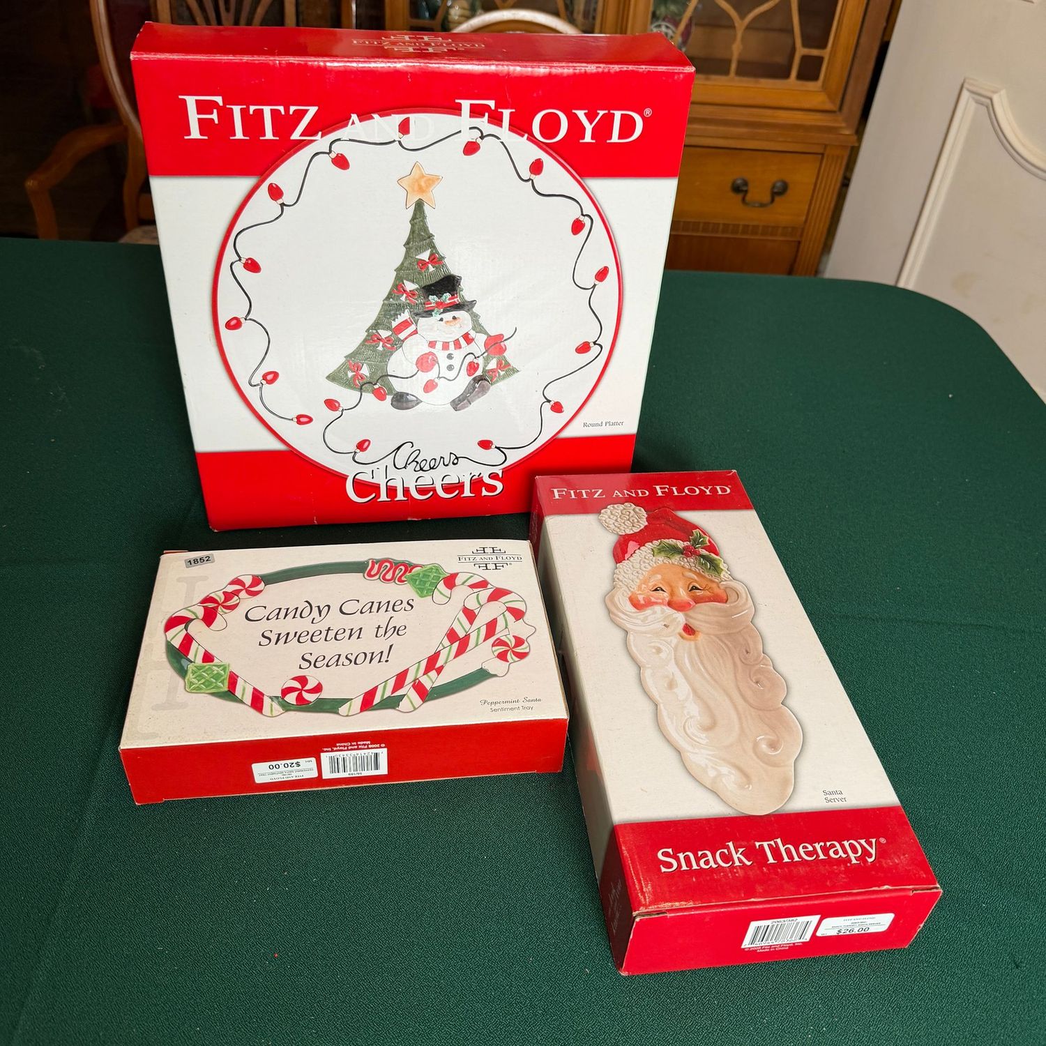 Fitz and Floyd ceramic round platter, approx. 12 Fitz and Floyd ceramic round platter, approx. 12"W, candy canes platter, Santa snack therapy platter, S1852