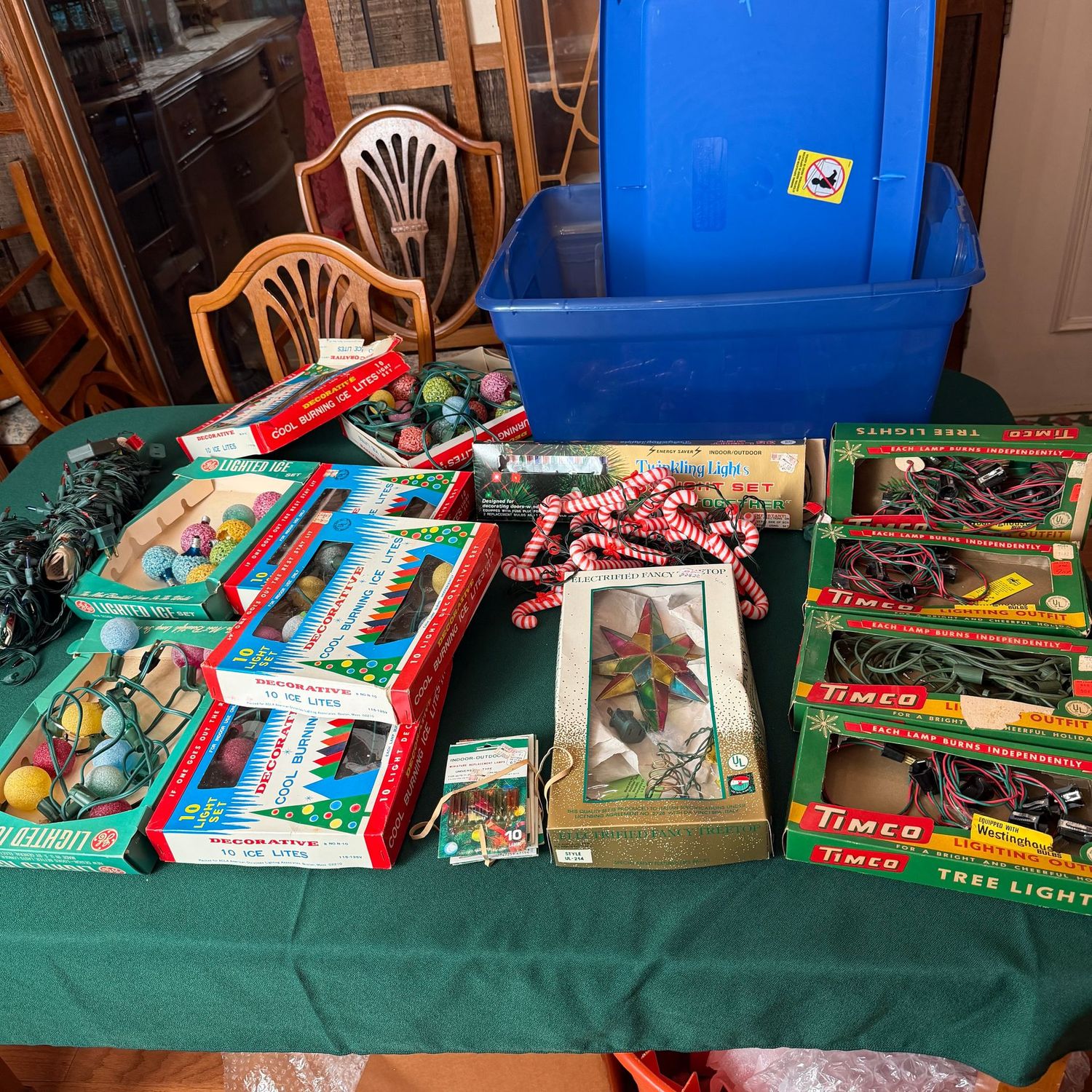 Blue bin filled with vintage Christmas lights, all working on test, (Timco cords not tested) get that vintage light look for your decorations, S1858 Blue bin filled with vintage Christmas lights, all working on test, (Timco cords not tested) get that vintage light look for your decorations, S1858