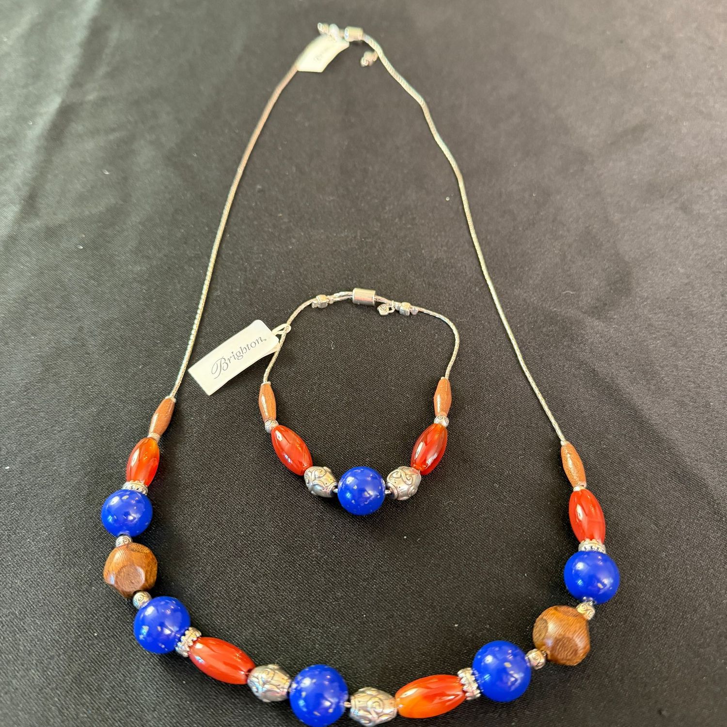 Jewelry Lot R0274 Set of Brighton Bohemian/Southwestern bracelet and necklace set