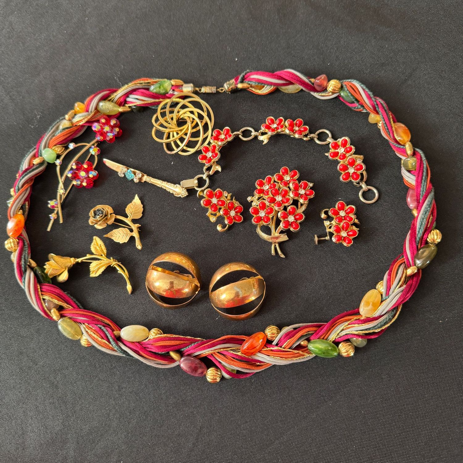 Jewelry Lot R0316 red and gold-tone with braided necklace, dome earrings, delicate flowers Jewelry Lot R0316 red and gold-tone with braided necklace, dome earrings, delicate flowers