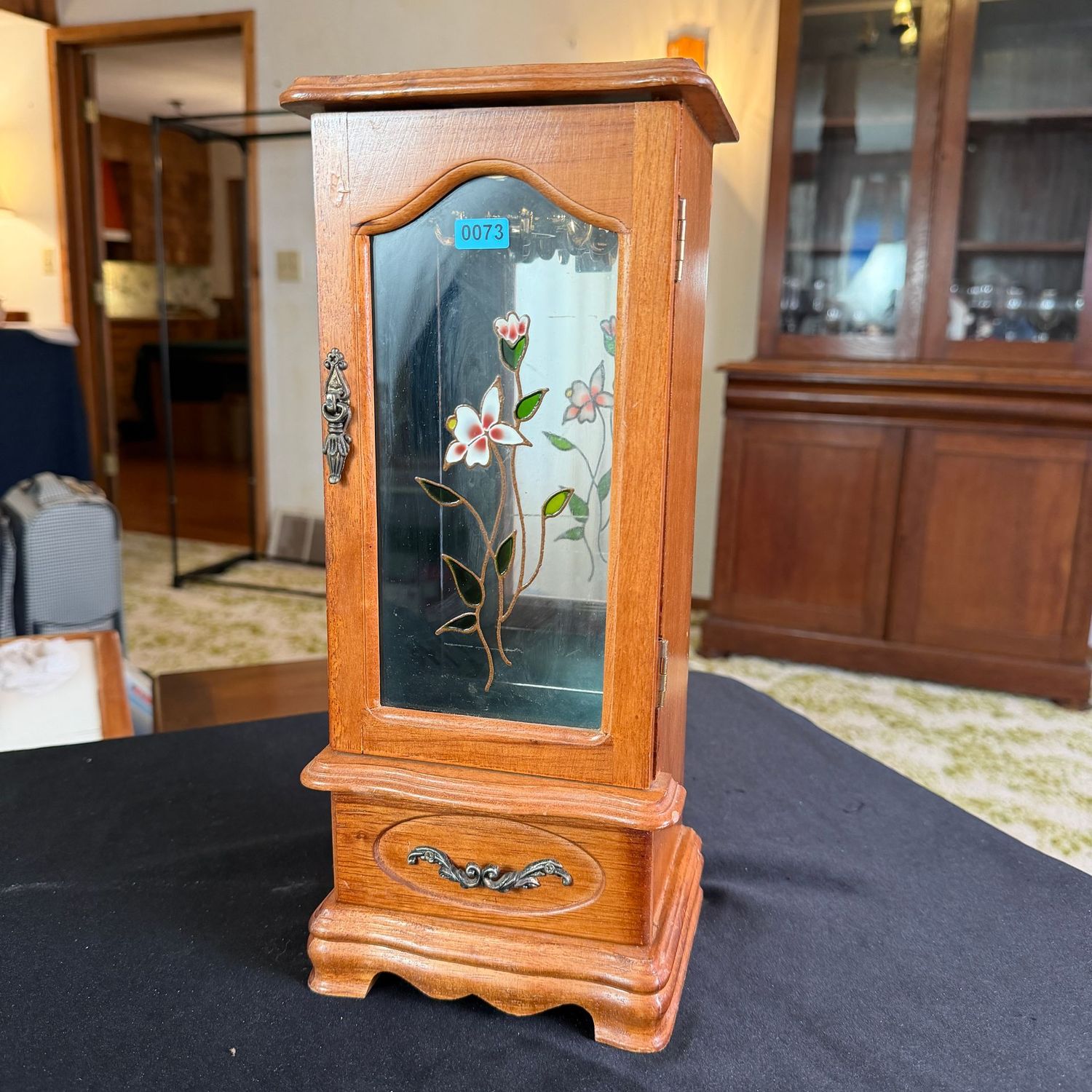 Tall jewelry box with necklace hanger, floral glass front, some wear, 13 Tall jewelry box with necklace hanger, floral glass front, some wear, 13"H x 5.5"W, B0073
