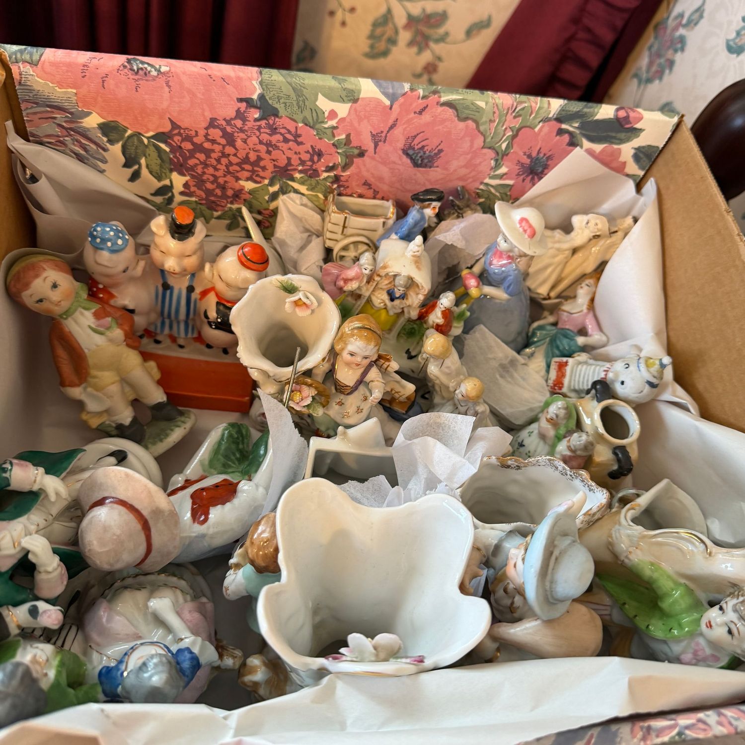 Decorative Lot #18, box filled with vintage porcelain figures and characters, 2-5 Decorative Lot #18, box filled with vintage porcelain figures and characters, 2-5"