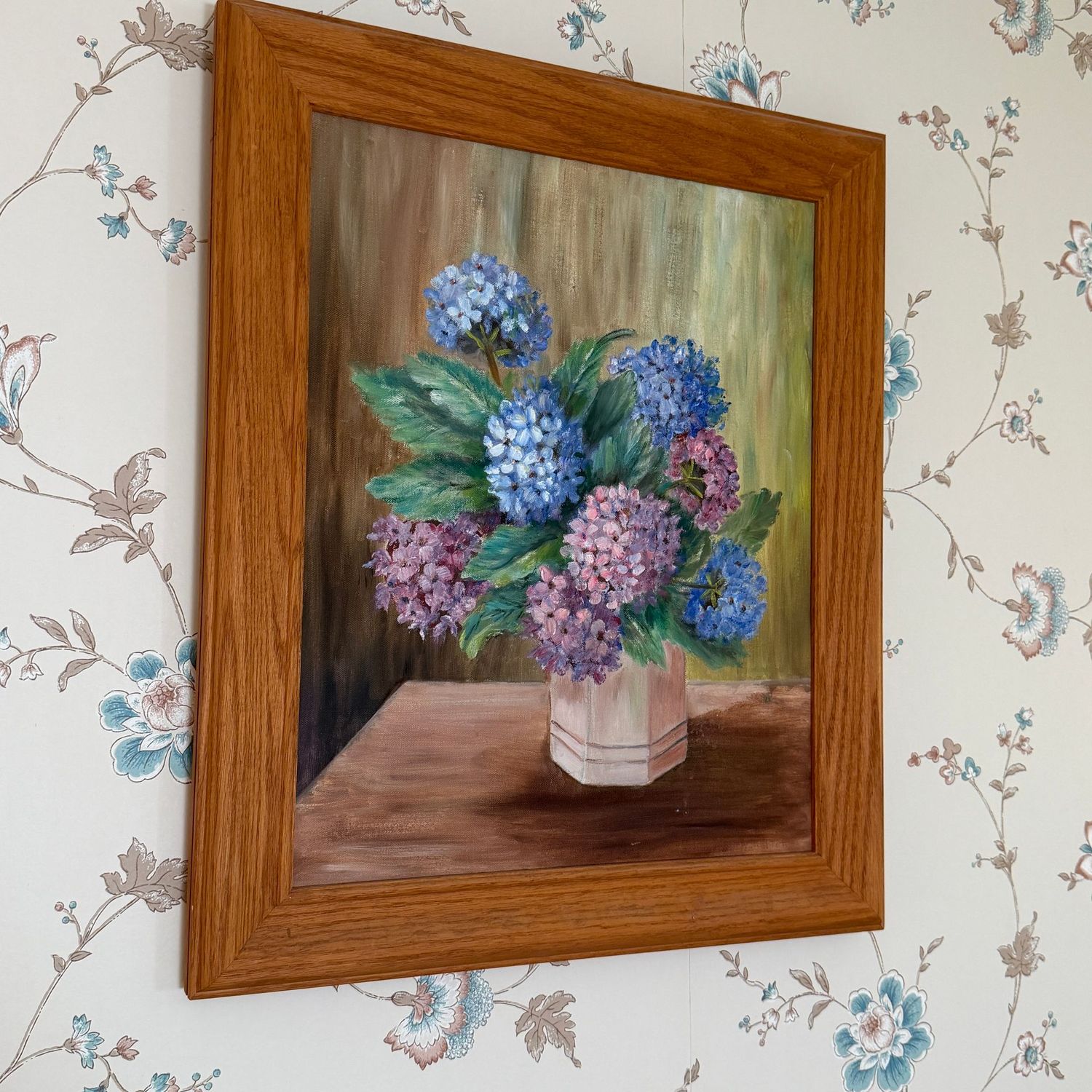 Multi-color hydrangea original painting by A. Melton in an oak frame, 24 Multi-color hydrangea original painting by A. Melton in an oak frame, 24" x 20"