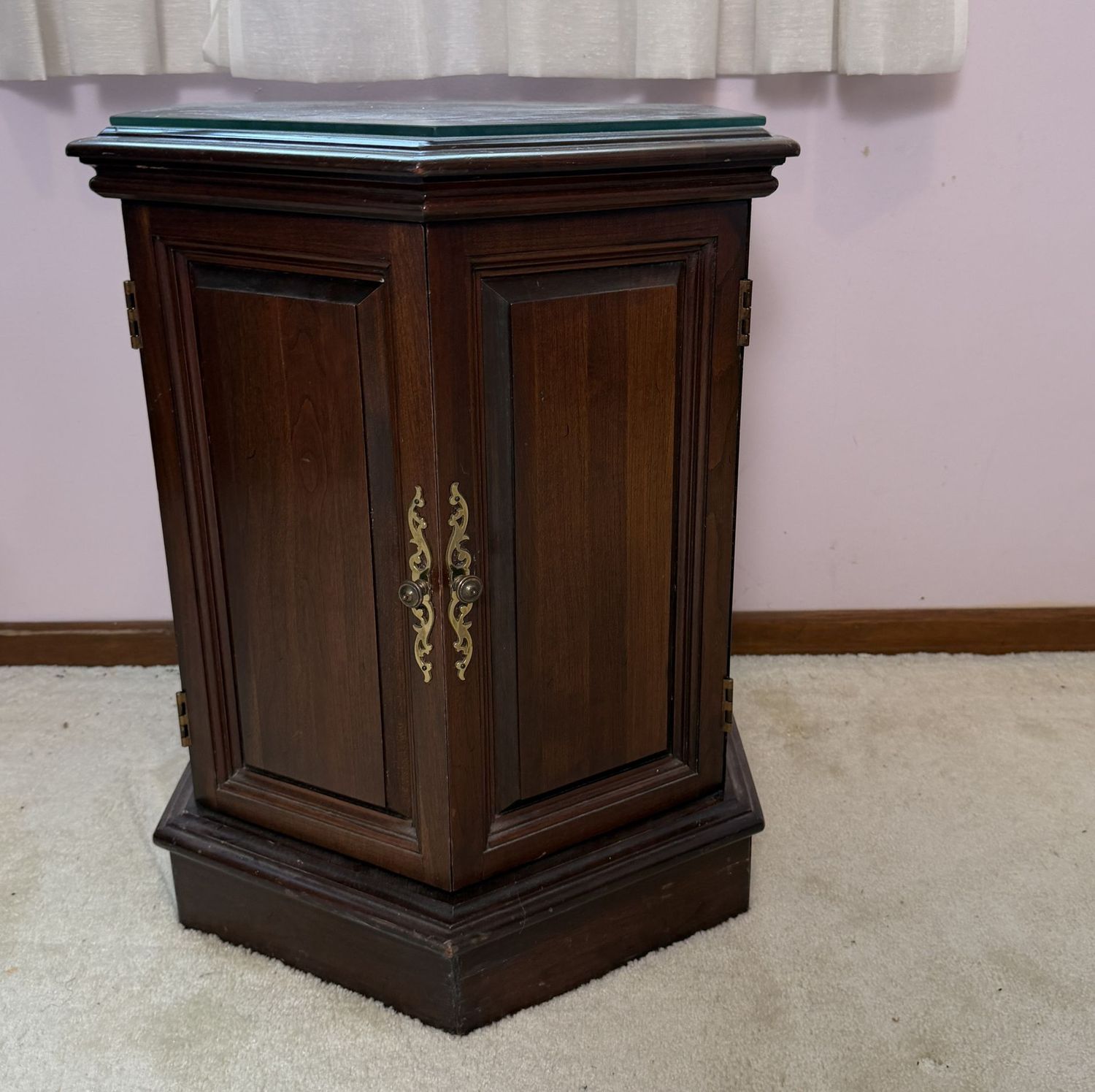 Hexagon side table with storage and custom glass protector, no shelf, 23'H x 20 Hexagon side table with storage and custom glass protector, no shelf, 23'H x 20"W (this item is upstairs and heavy)