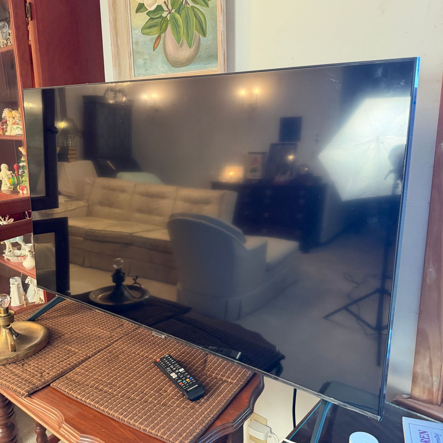 Samsung 50" flat screen TV with controller (2005) works well on initial inspection (This item is upstairs)