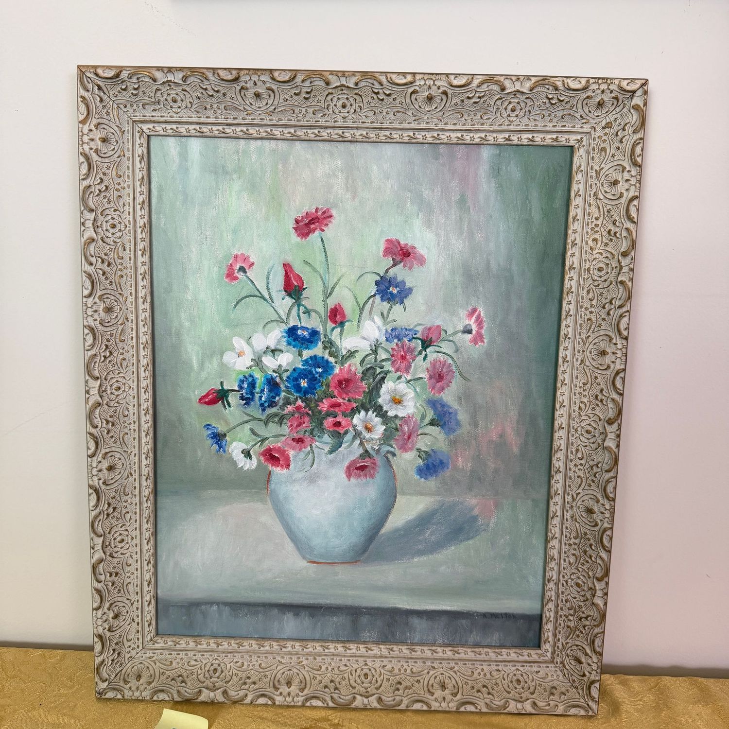 Large still life painting, multi-color daisies, by Alberta Melton, lovely ivory and gold frame, B0174, 24 Large still life painting, multi-color daisies, by Alberta Melton, lovely ivory and gold frame, B0174, 24" x 20"