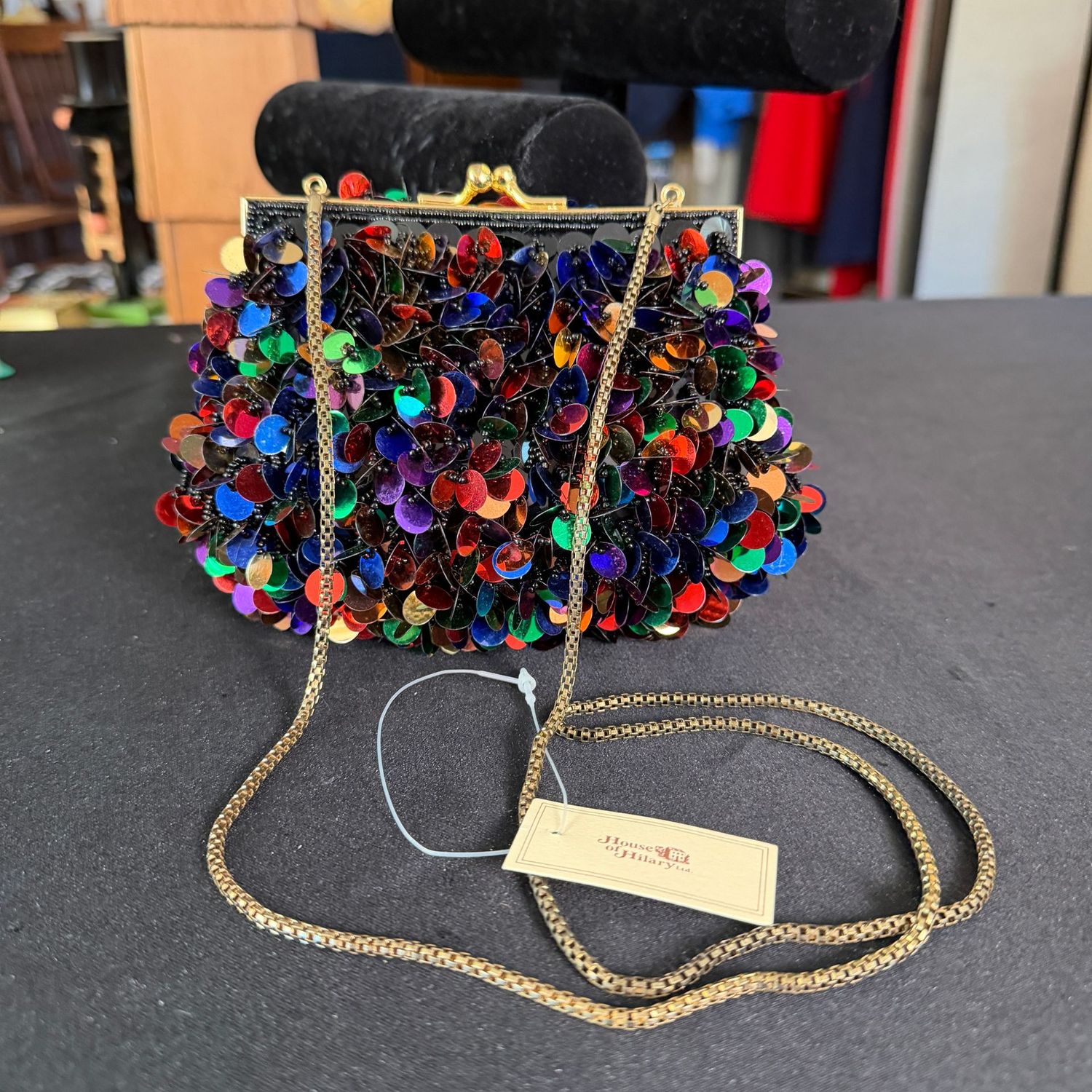 Sequined House of Hillary 5" purse, B0214