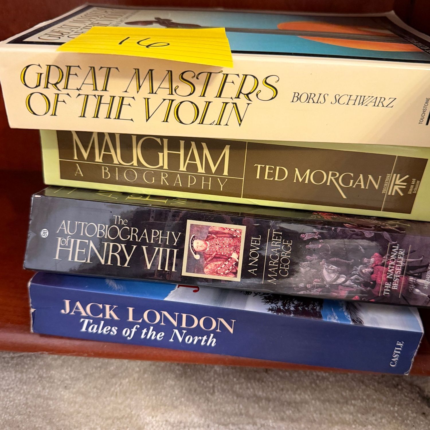 Book lot 16, large paperbacks, London, Morgan, Schwarz Book lot 16, large paperbacks, London, Morgan, Schwarz