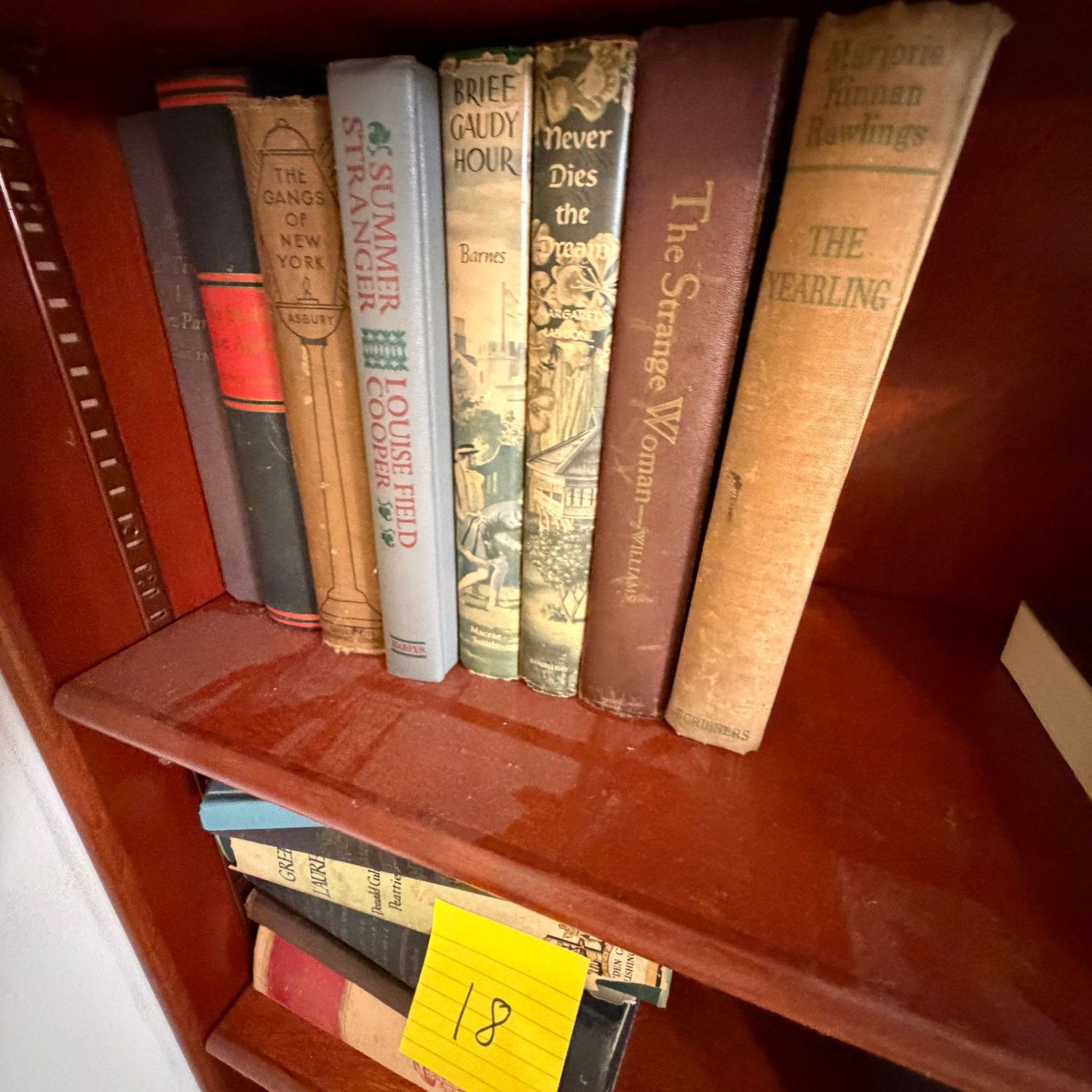 Book lot 21, The Gangs of New York, The Yearling Book lot 21, The Gangs of New York, The Yearling