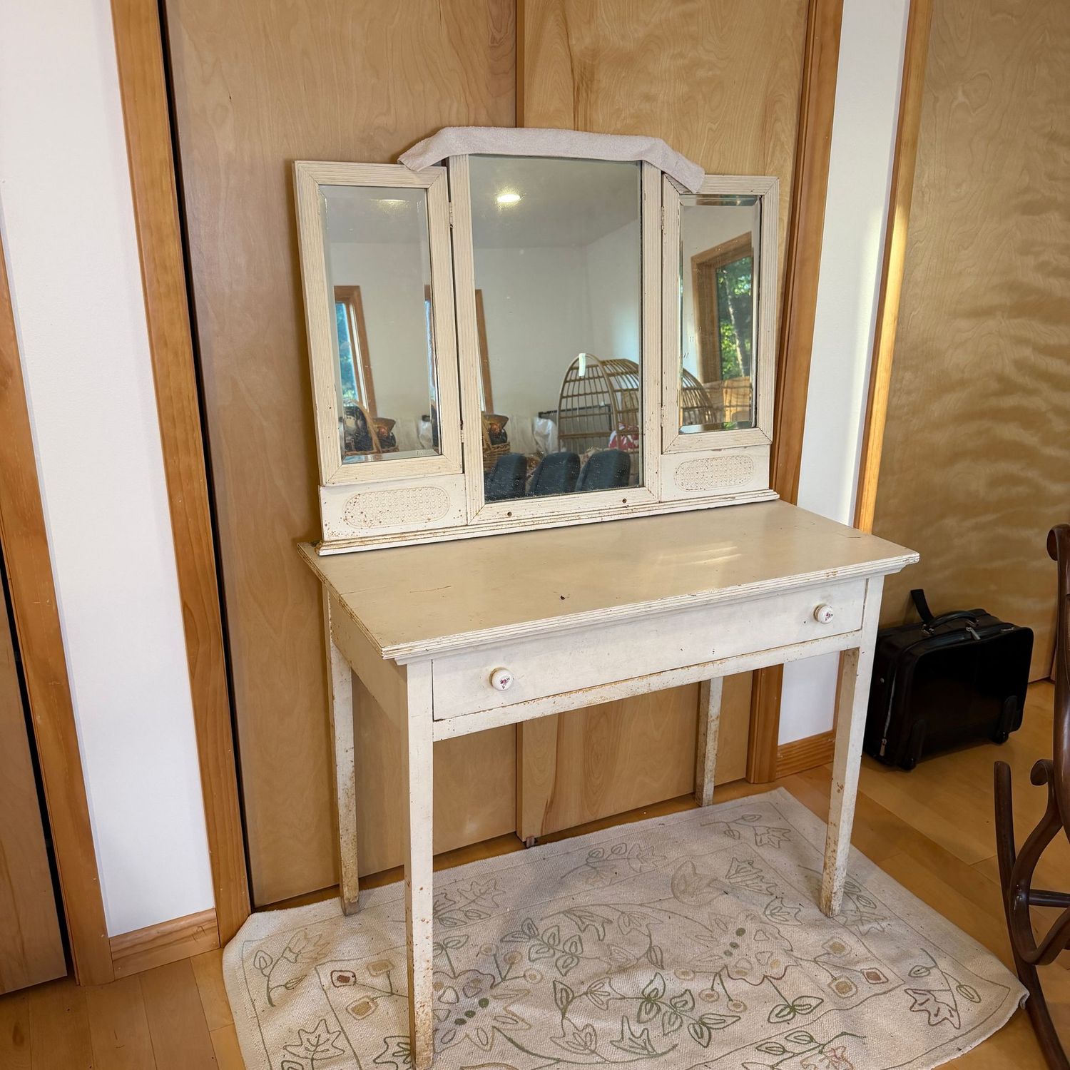 Vintage solid wood vanity with drawer, tri-fold mirror, very heavy, needs some cleaning, ready for refurbishing 60 Vintage solid wood vanity with drawer, tri-fold mirror, very heavy, needs some cleaning, ready for refurbishing 60"H x 36"L (this item is upstairs)