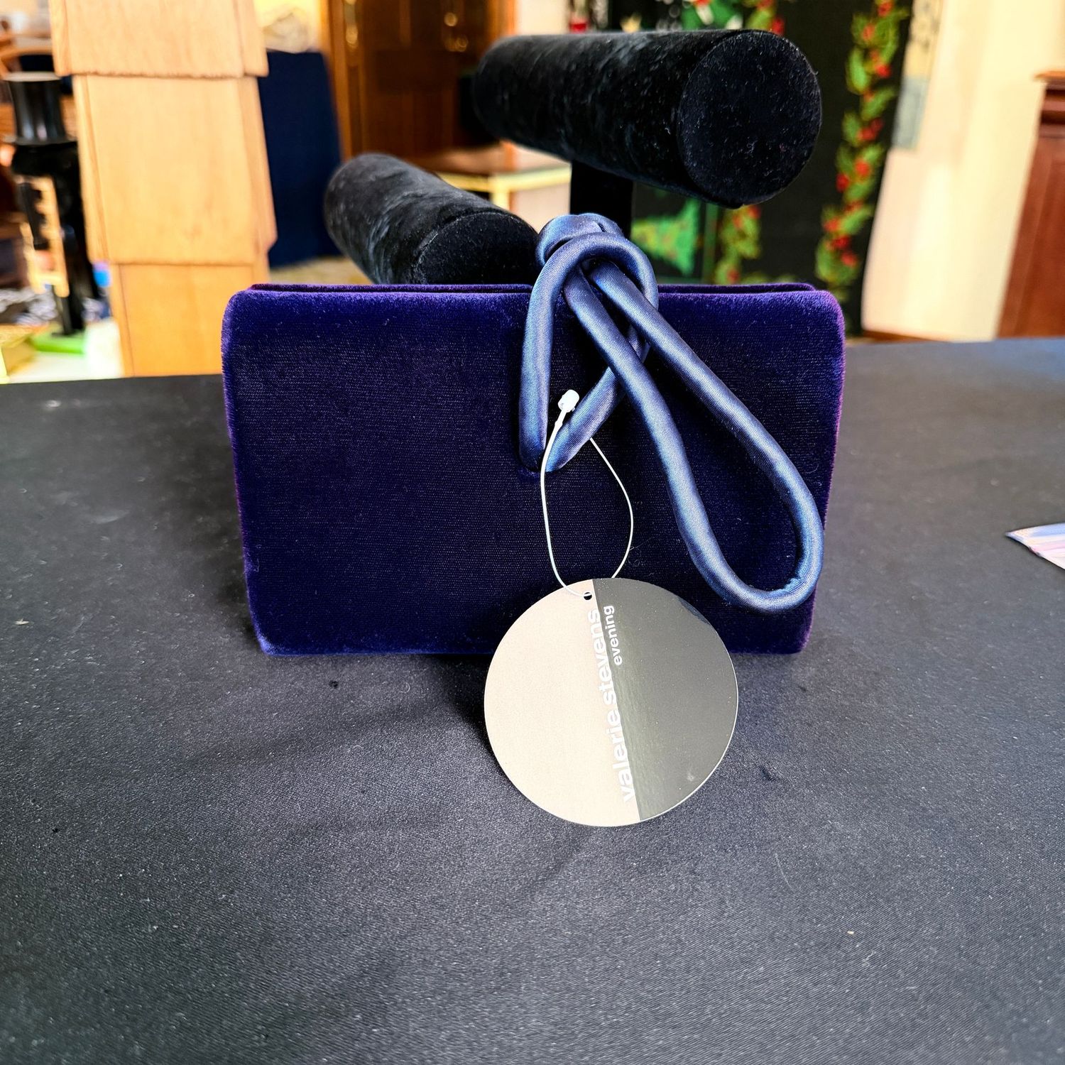 Valerie Stevens velvet evening bag with satin and chain strap, 6 Valerie Stevens velvet evening bag with satin and chain strap, 6"W (blue/plum color) B0242