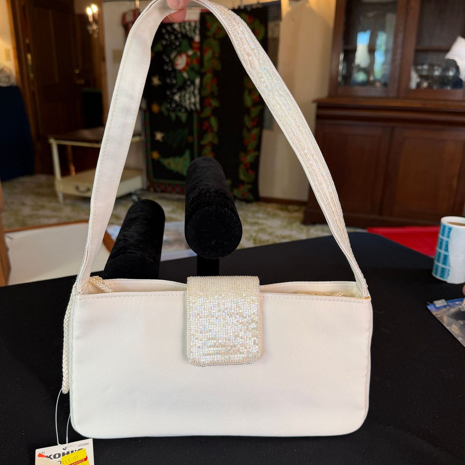 Ivory evening bag purse with beaded closure and handle, 9 Ivory evening bag purse with beaded closure and handle, 9"W B0234