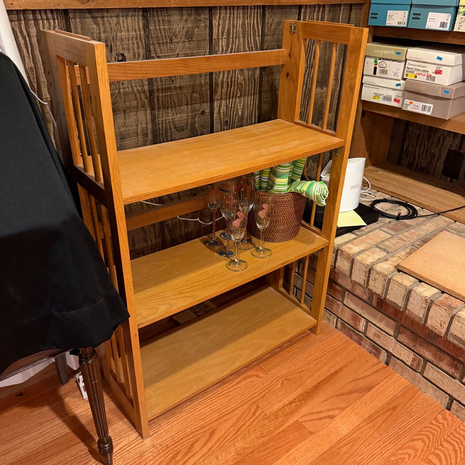 Foldable 3-tier shelf, good condition, 39 Foldable 3-tier shelf, good condition, 39"H x 30"W x 10"D