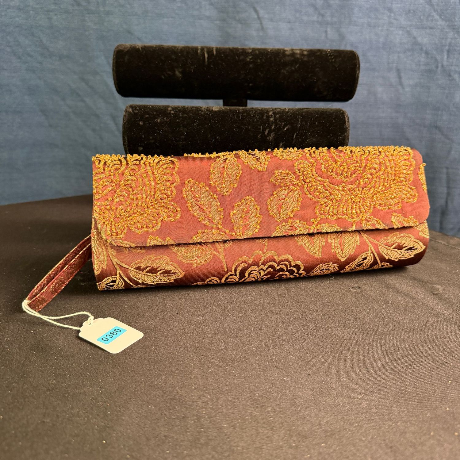 The Limited 11 The Limited 11"L floral beaded evening bag purse, B0380