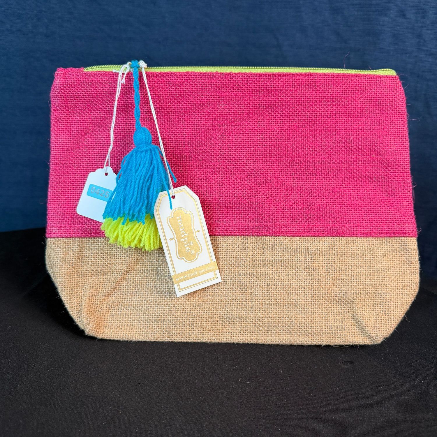 Mutpie slender, lightweight woven purse with zipper closure, 11 Mutpie slender, lightweight woven purse with zipper closure, 11"W, B0425