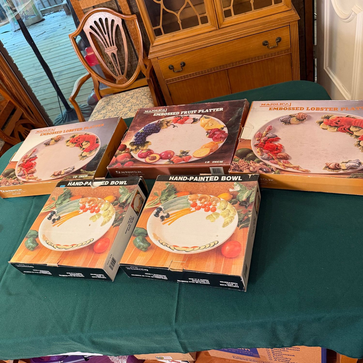 Group of Majolica 13" bowls, and 18" platters, B0617