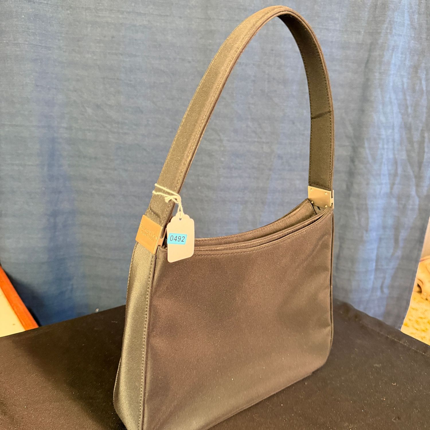 Kenneth Cole Reaction purse, 11", B0492