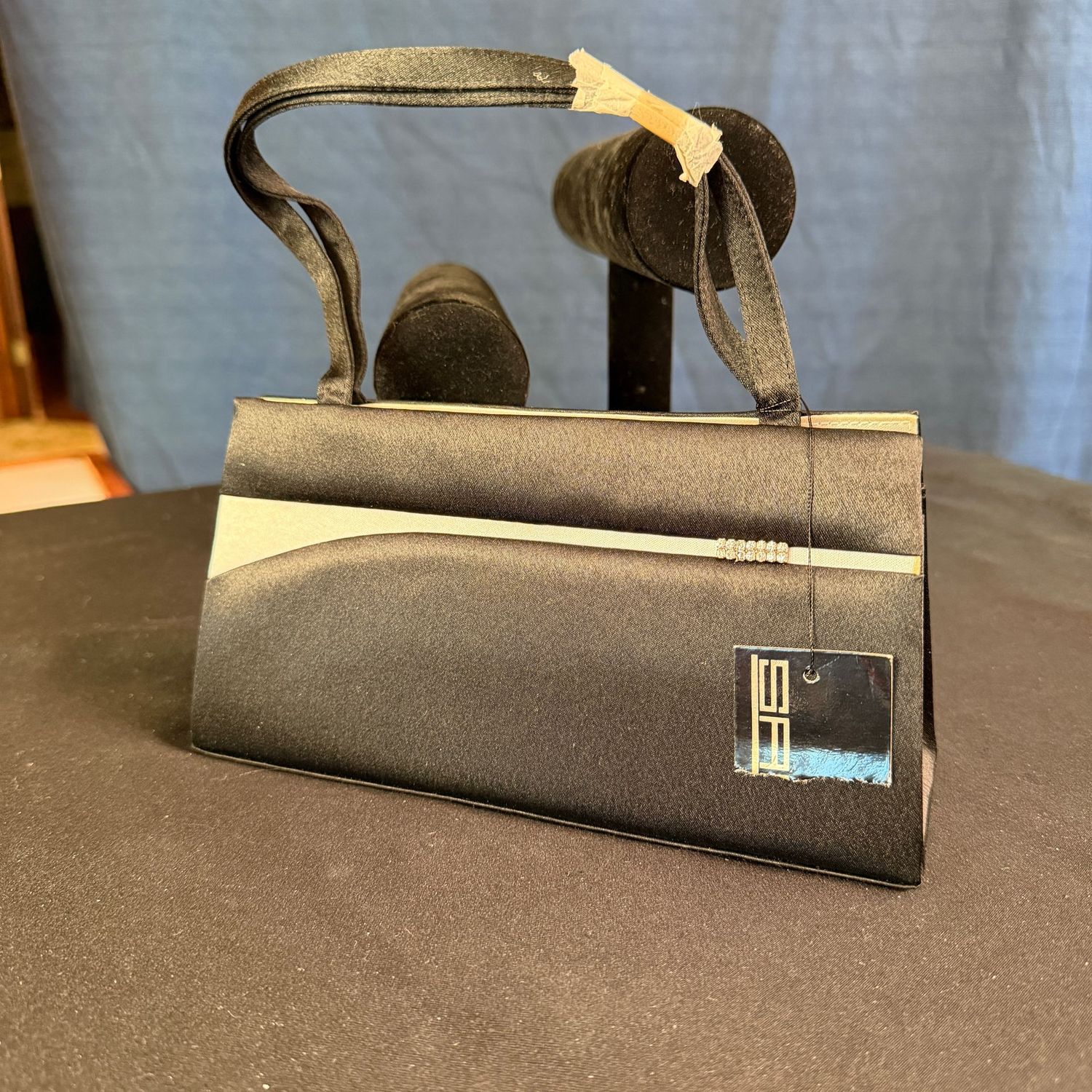 Sasha black satin 8 Sasha black satin 8" evening bag purse B0443
