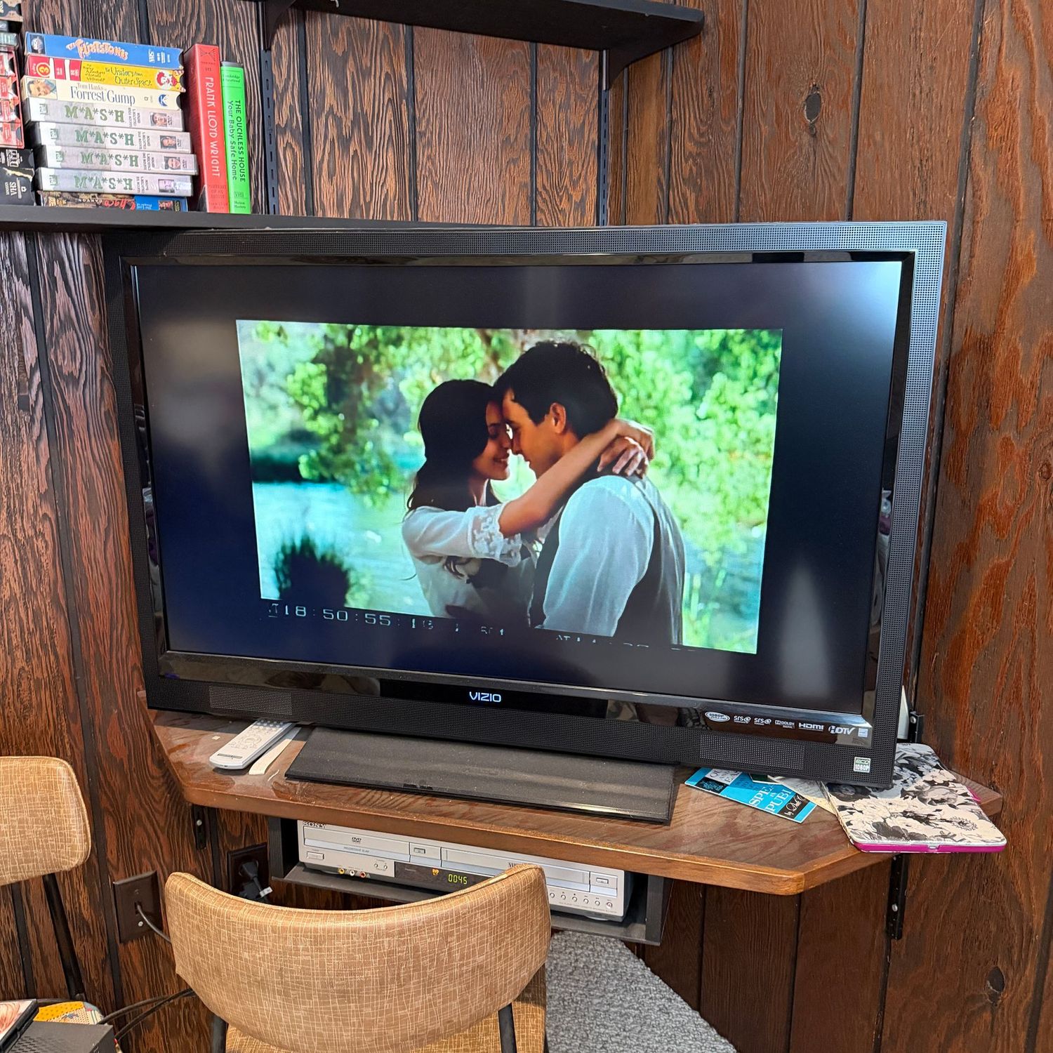 Vizio 42" flat panel TV, works well (2010)