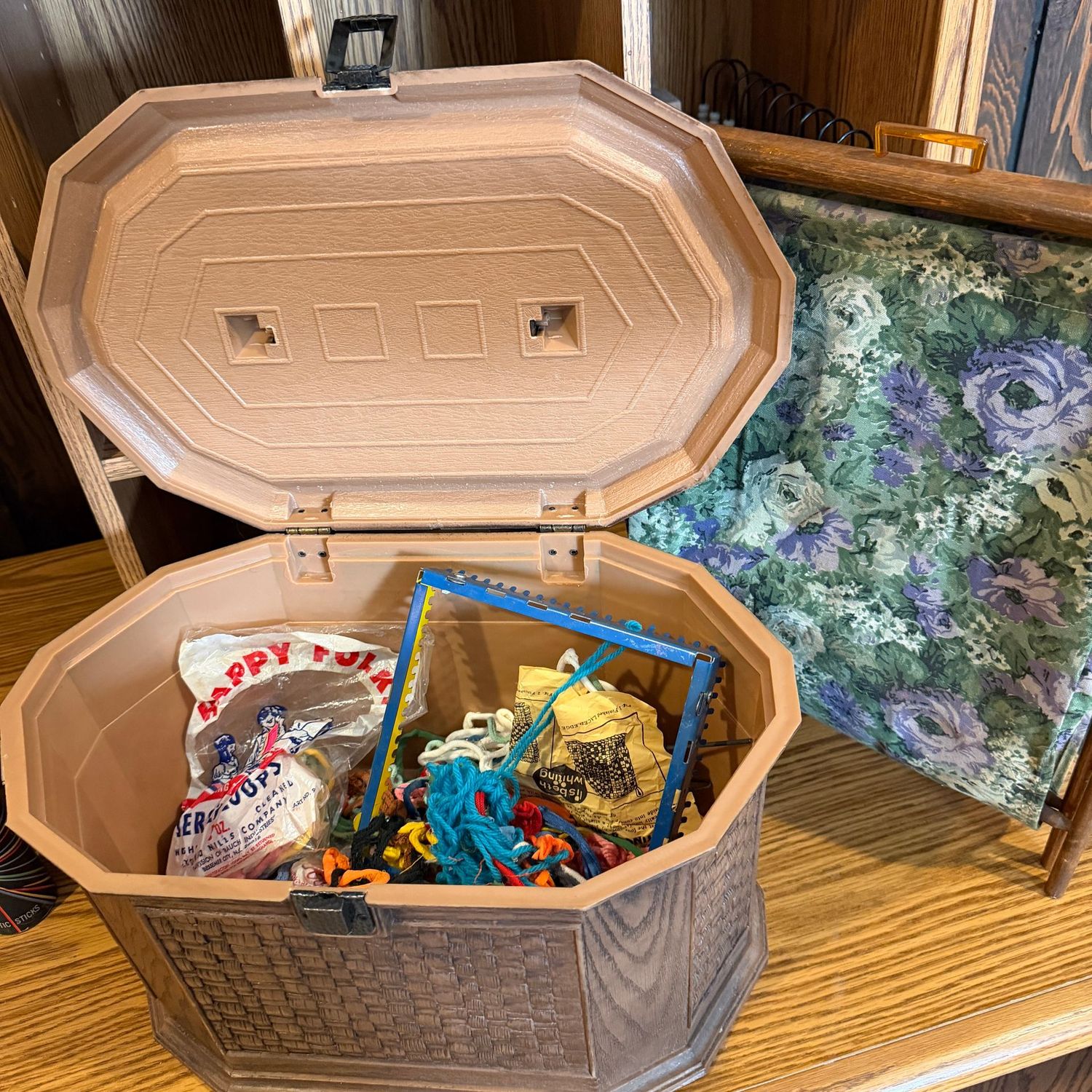 Vintage plastic sewing box and knitting holder, plus potholder maker