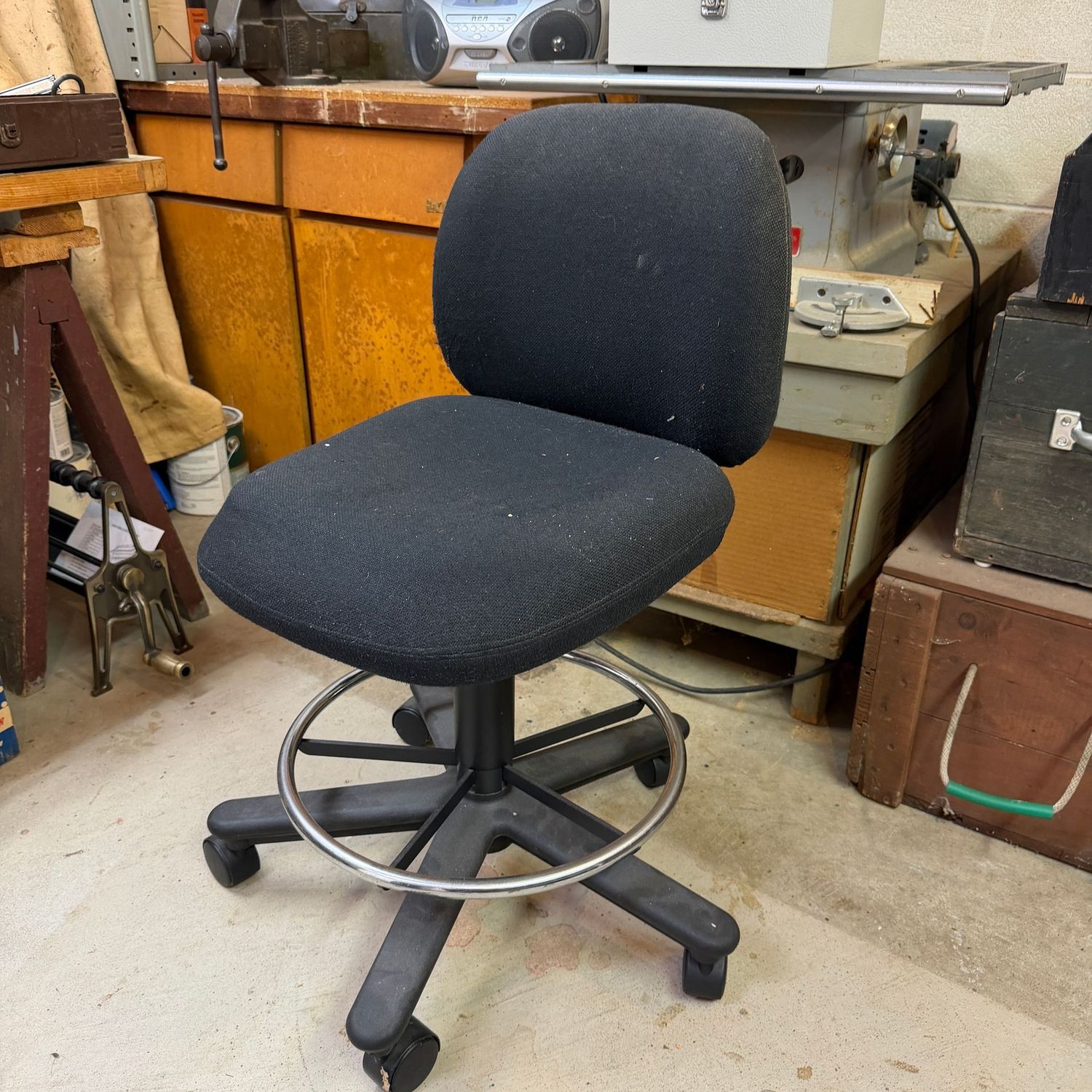 Workshop rolling chair, some sawdust, but rolls and sits well Workshop rolling chair, some sawdust, but rolls and sits well