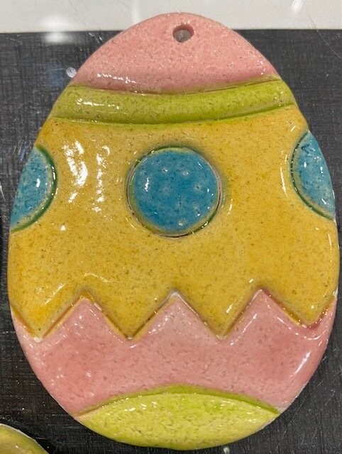 Œuf peint 9