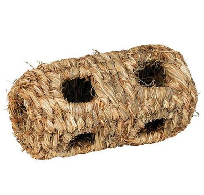 Nid petit tunnel avec trous