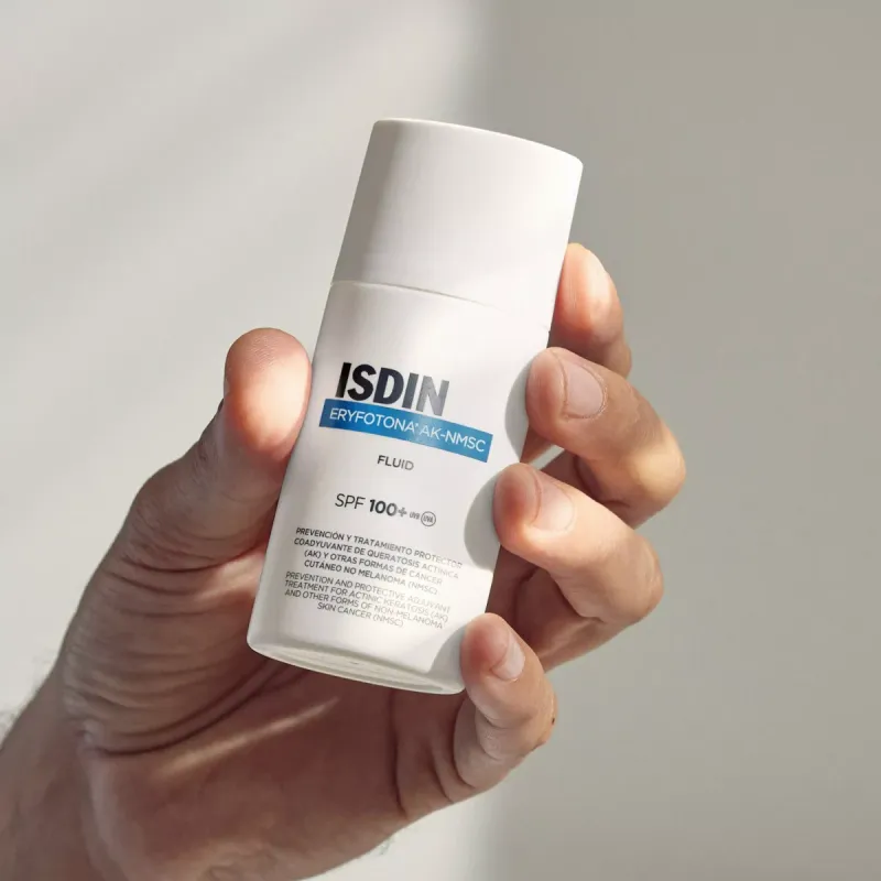 ISDIN Eryfotona AK-NMSC Fluid SPF100+
