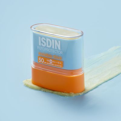 ¡Nuevo! Invisible Stick SPF50
