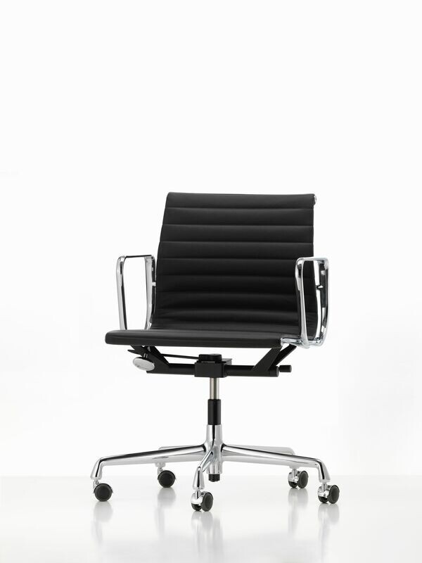 Vitra ALUMINIUM CHAIR EA 117 Bürostuhl, Leder Premium