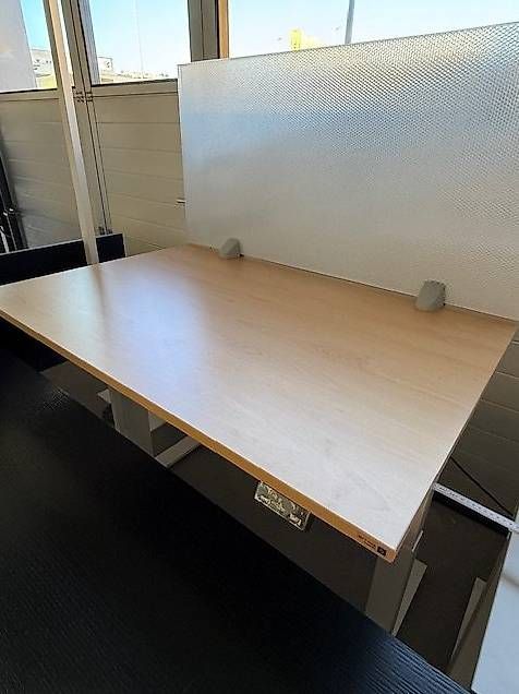 SitagGo höhenverstellbarer Tisch 120x80 cm