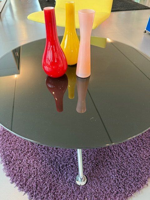 ​Fina Couchtisch, Glasplatte, Ausstellungsmodel