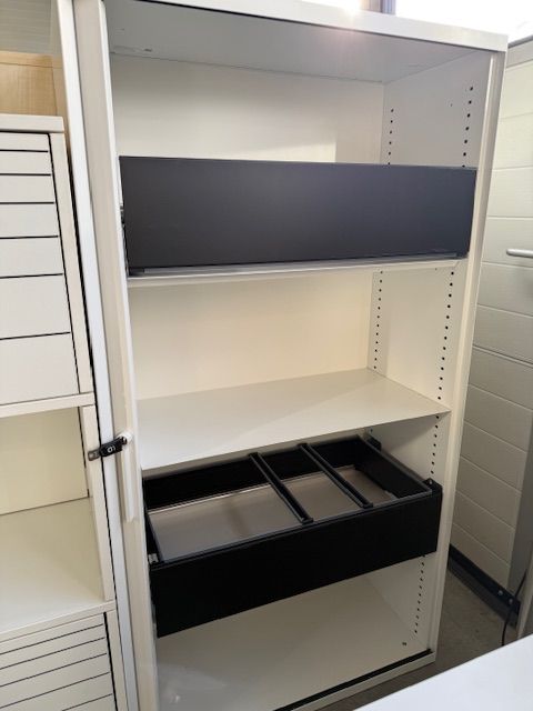 Lista Rollladenschrank, weiss, Ausstellungsmodel