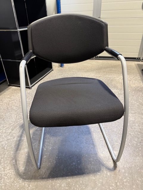 Giroflex Freischwinger Stuhl, gebraucht