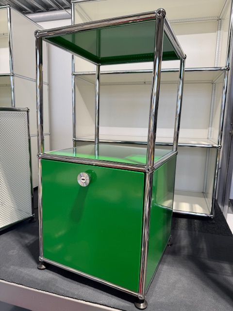 USM Regal 2 Ebenen, Ausstellungmodel