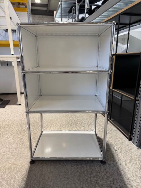 kleines USM Regal, weiss. Ausstellungsmodel