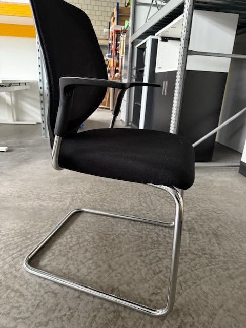 GIROFLEX Freischwinger, Ausstellungsmodel