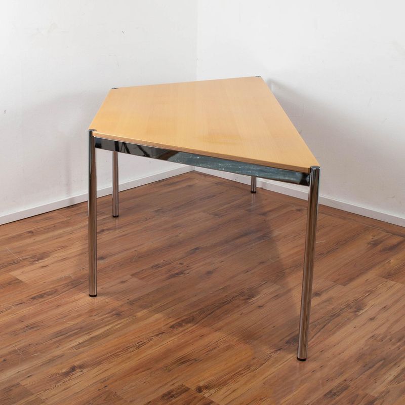 USM HALLER Trapeztisch, Buche, gebraucht