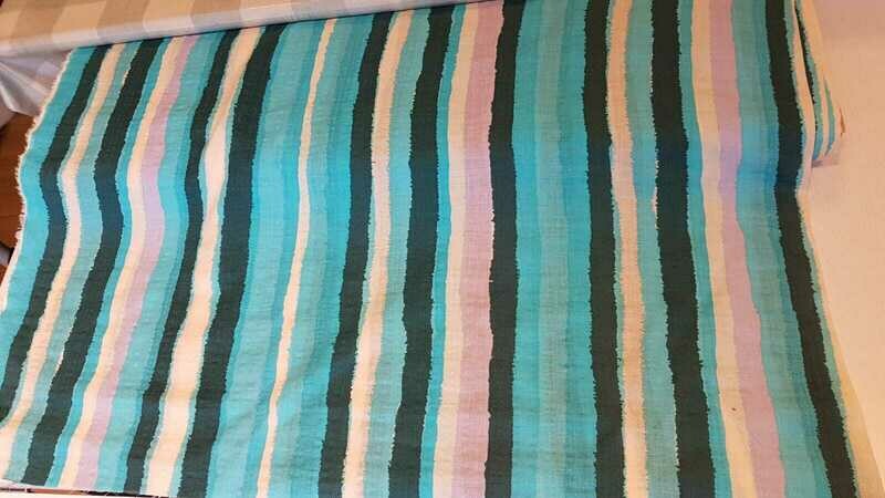 Cotton and Viscose Seersucker  Stripe in 2 colour ways: Turquoise & Teal Navy mid blue & Beige