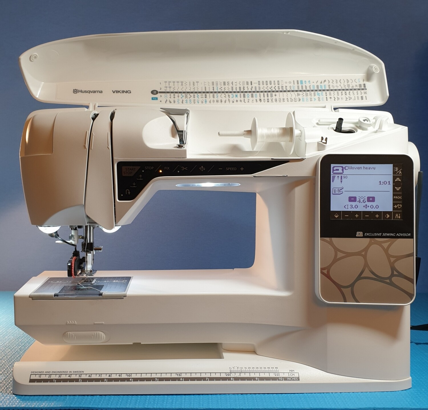 Husqvarna Viking Opal 690q Digital Sewing Machine. Special Offer-Full price  £1099 now £795 Ex Display