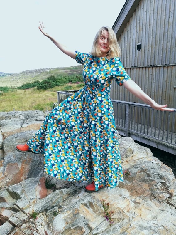Sewing Classes.  A 10 week dressmaking course to learn how  to make clothes.  Weekly  classes.  Suitable for beginners.